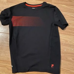 ✨5 for 25✨Boys fila shirt